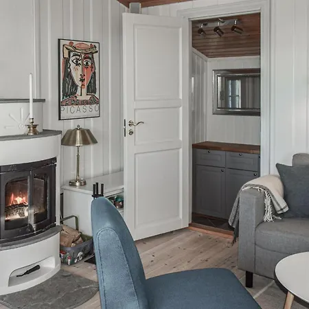 Gorgeous In With Kitchen