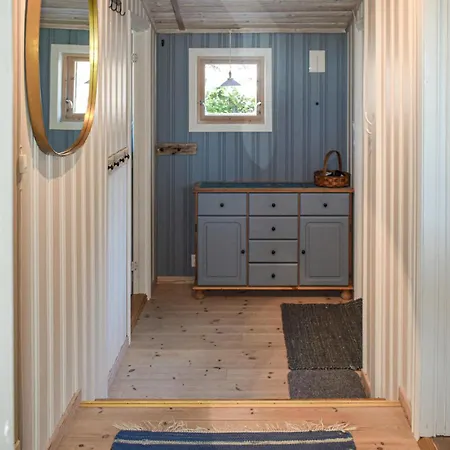 Gorgeous In With Kitchen