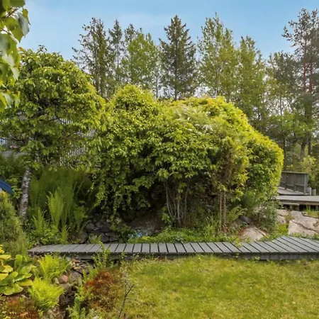Gorgeous In With Kitchen Semesterbostad *