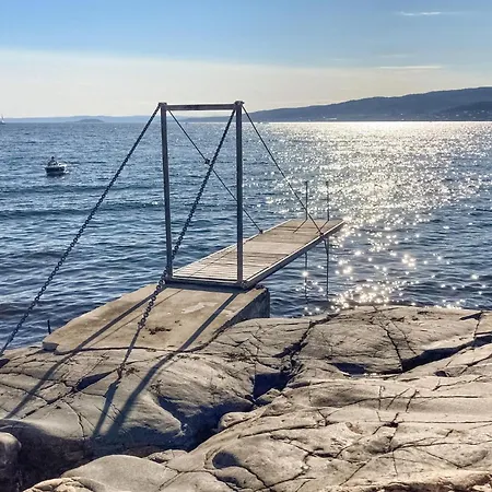 בית נופש Gorgeous In With Kitchen Soon