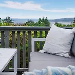 Casa vacanze Gorgeous In With Kitchen Soon